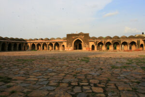 historic spots in delhi